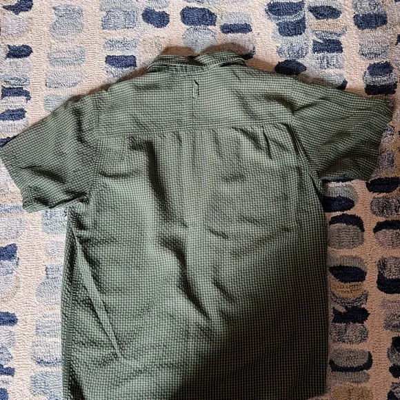 Green The North Face Checkered Short Sleeve Button Down - Picture 2 of 6